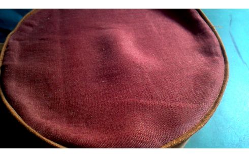 PUF REDONDO TEJIDO ROJO NARANJA