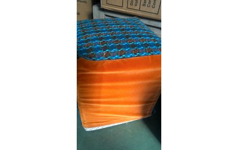 PUF CUADRADO AZUL NARANJA