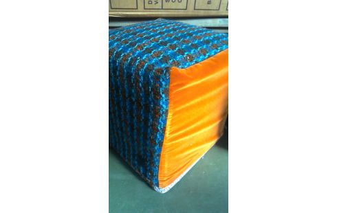 PUF CUADRADO AZUL NARANJA