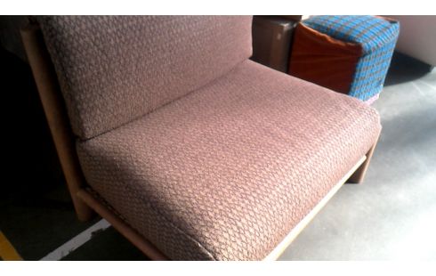 BUTACA., , MADERA TEJIDO PARDO