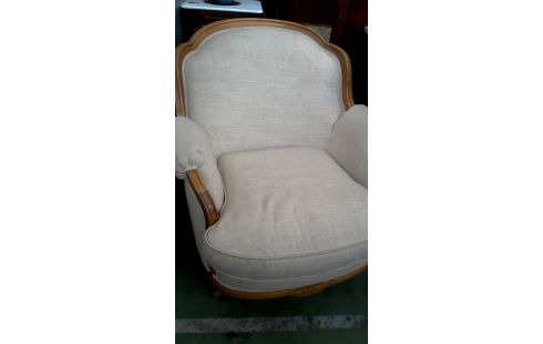 SILLÓN DE CUERO CLUB NOGAL TEJIDO CRUDO