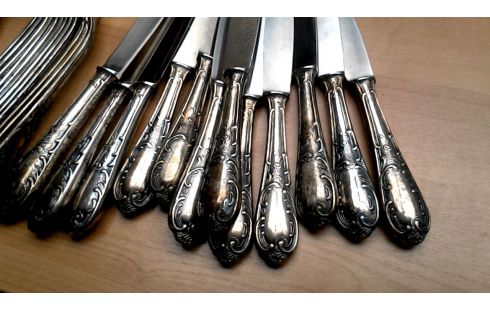 BESTEK VERZILVERD 100 STIJL LOUIS XV 4X12+11