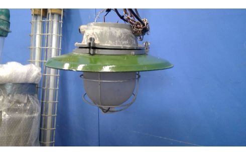 LÁMPARA DE TECHO VERDE