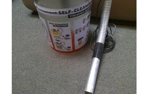 ASPIRATEUR CENDRES .