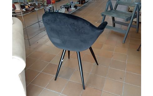 CHAISE VELOURS NOIR DESIGN LOT 4