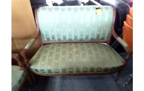 BANQUETTE ANCIENNE VERTE