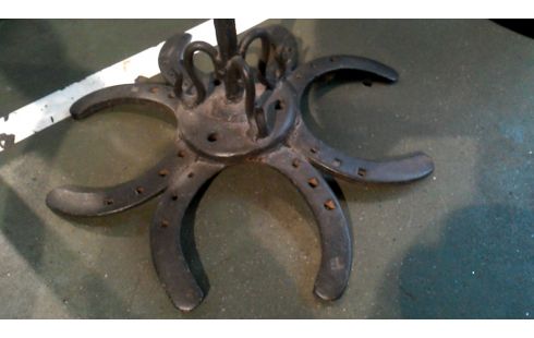 ANRICHTE 1 SCHMIEDEEISEN