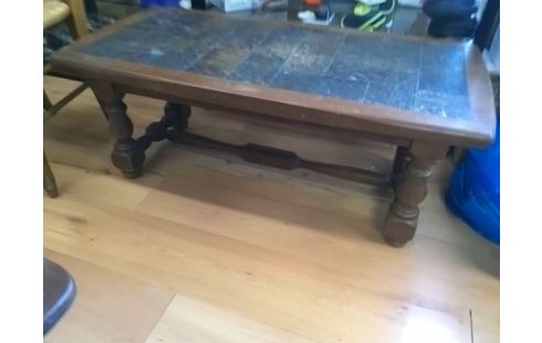 TABLE BASSE CARRELEE