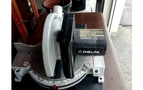 SCIE CIRCULAIRE RADIALE "DELTA"