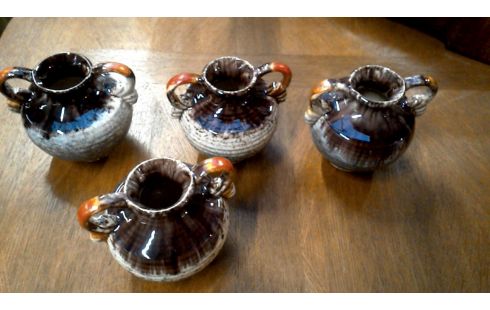 VAAS VINTAGE LOT VAN 4