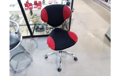 FAUTEUIL DE BUREAU ROUGE ET NOIR