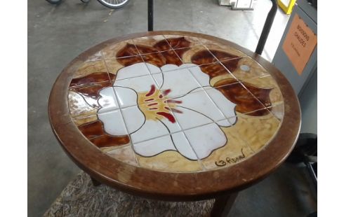 TABLE BASSE VINTAGE SIGNE EN L'ETAT