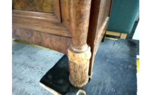 MEUBLE STYLE EMPIRE+ CLEF