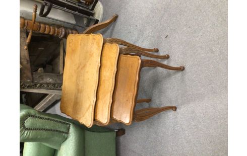 TABLE GIGOGNE CHENE LOT DE 3