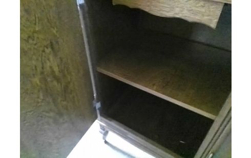 ARMOIRE 3P AVEC PENDERIE DOUBLE