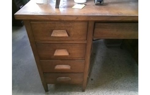 BUREAU ANCIEN 5T 1P