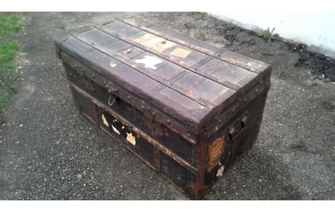 ÜBERSEEKOFFER IM DERZEITIGEN ZUSTAND