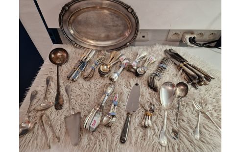 MENAGERE MÉTAL ARGENTÉ CHRISTOFLE COQUILLE 128 PCS