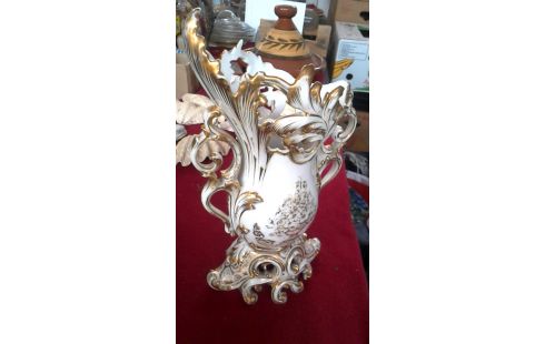 VASE VIEUX PARIS BLANCHE PORCELAINE OR
