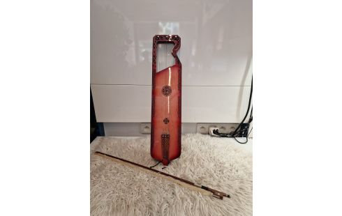 INSTRUMENT DE MUSIQUE TAGELHARPA + ARCHET A RESTAURER ACC