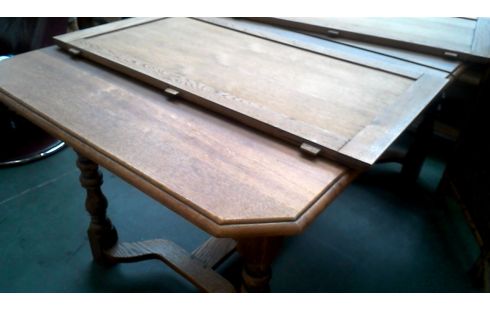 MESA DE COMEDOR MACIZO ROBLE ALARGO