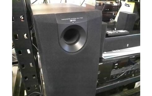 AMPLIFICATEUR YAMAHA AVEC TUNNER ET ENCEINTES 5.1