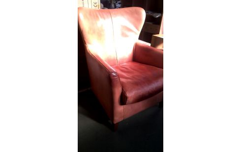 SILLÓN DE CUERO CLUB MARRÓN VAQUETA