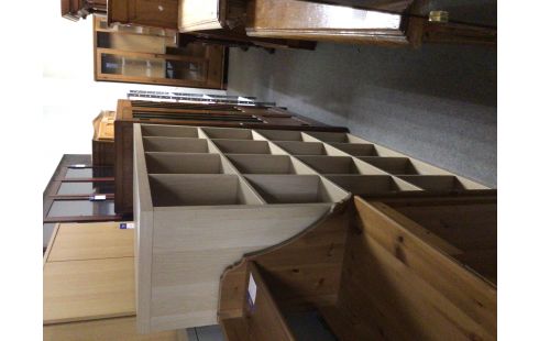 ETAGERE IKEA KALLAX 16 CASIERS