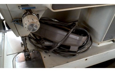 MÁQUINA DE COSER SINGER
