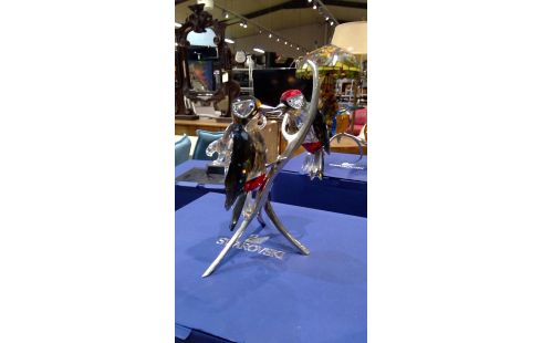 STATUE EN CRISTAL SWAROSKI PIC