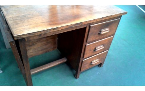 SCHREIBTISCH KLEINER ART DECO. 3 SCHUBLADEN