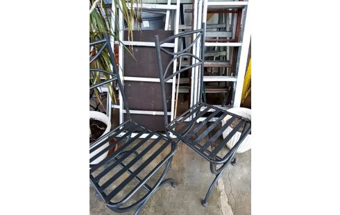 2 CHAISES MÉTAL