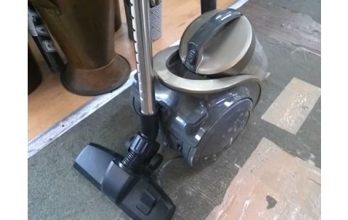 ASPIRATEUR PROLINE GRIS 700W