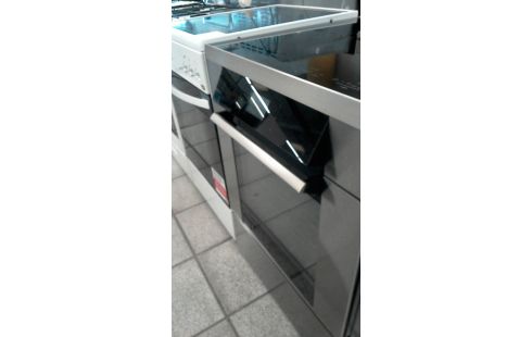 CUISINIERE ELECTRIQUE INDUCTION DE DIETRICH