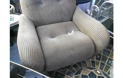 FAUTEUIL COTELE ANNEE 70 (USURE)