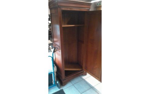 BONNETIERE IN DE STAAT