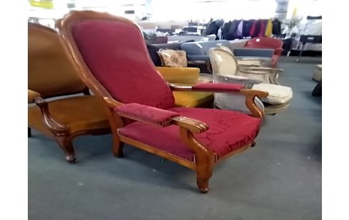 FAUTEUIL ANCIEN ROUGE (BE)