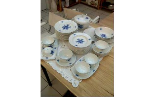 SPEISESERV. BL.ROSE 46-TLG <HUTSCH.REUTH.>