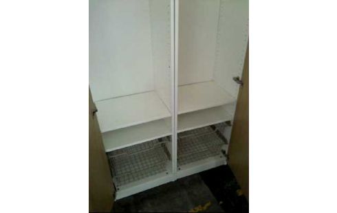 KLEID.SCHRANK SCHMAL 1-T 1-STA. 5-EB. 2-SCH