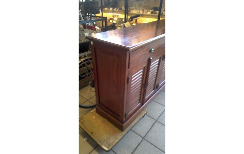 BAHUT STYLE COLONIAL