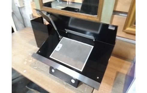 HOTTE ASPIRANTE DE CUISINE VERRE TREMPÉ NOIR