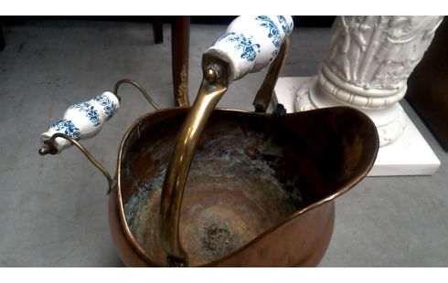 KESSEL KUPFER WEISS BLAU PORZELLAN