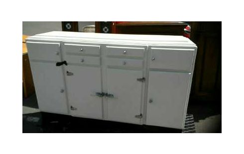 BUFFET VINTAGE BLANC