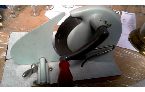 MACHINE A PAIN VINTAGE