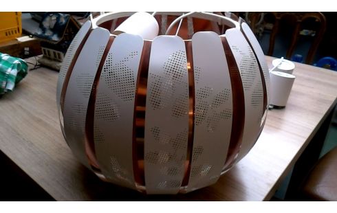 SUSPENSION IKEA BLANCHE OR