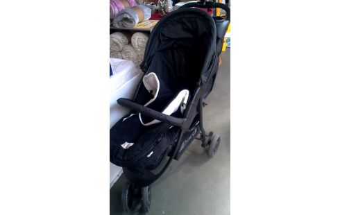 COCHECITO DE NIÑOS DE 3 RUEDAS NEGRO