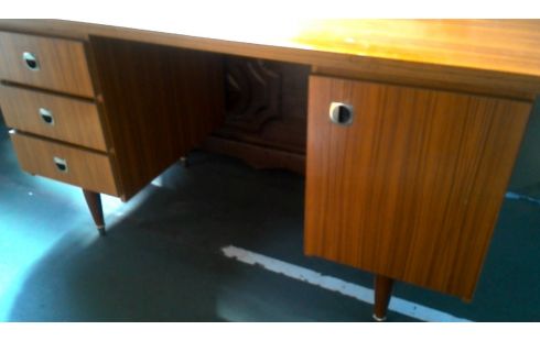 SCHREIBTISCH IM VINTAGE-STIL, , HOLZ LOOK 1 TÜR 3 SCHUBLADEN