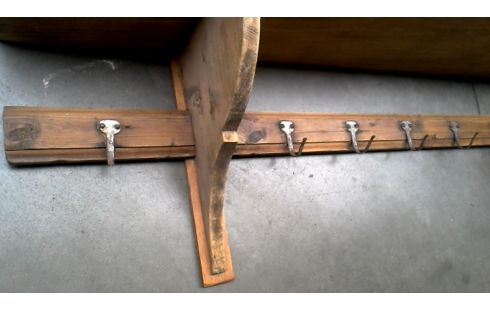 PORTE MANTEAU MURAL ANTIQUE ORME