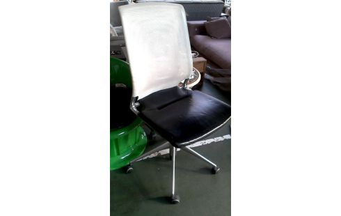 BUREAUSTOEL VITRA MOBIEL DESIGN ALUMINIUM