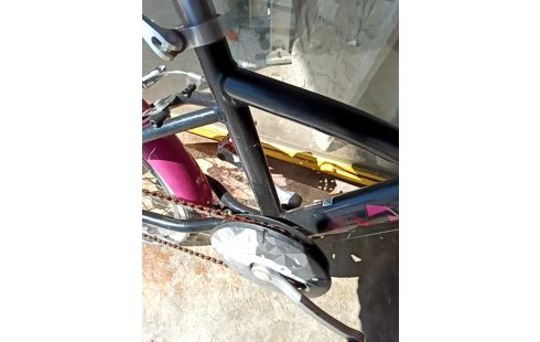 VELO ENFANT BTWIN/FILLE A REVISER